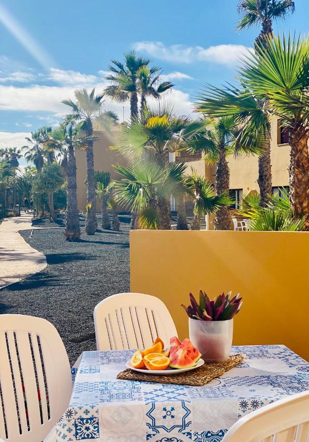Ferienwohnung Beautiful Garden Flat Nearly Refurbished Free Wifi Corralejo Exterior foto